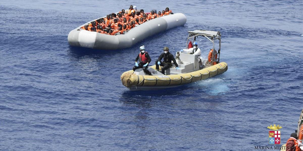 Najmenej 880 migrantov zahynulo minulý týždeň v Stredozemnom mori