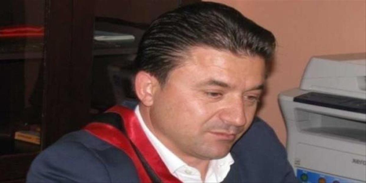 Starosta albánskeho mesta odstúpil kvôli záznamu v registri trestov z mladosti
