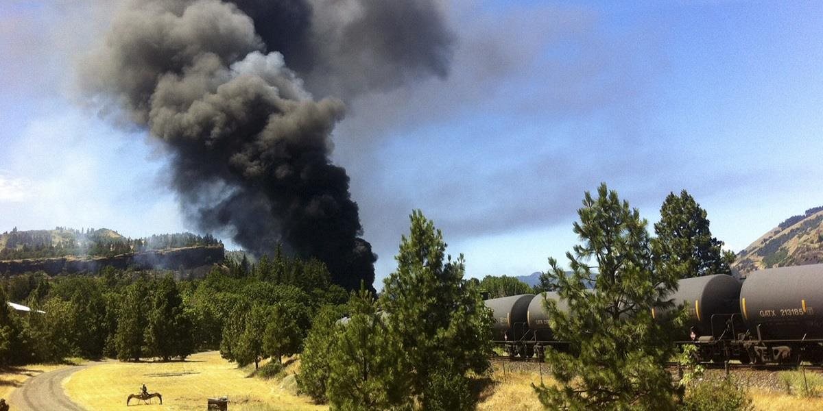 V Oregone sa vykoľajil vlak, ktorý prevážal ropné produkty