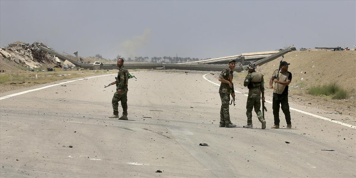 Rusi spolu so sýrskymi vojakmi dobyli ďalšie územie pri postupe na Rakku, metropolu Islamského štátu