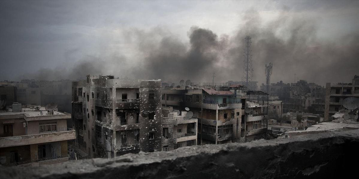 Opozičné vojská sa v rámci ofenzívy na Manbidž priblížili k základni IS