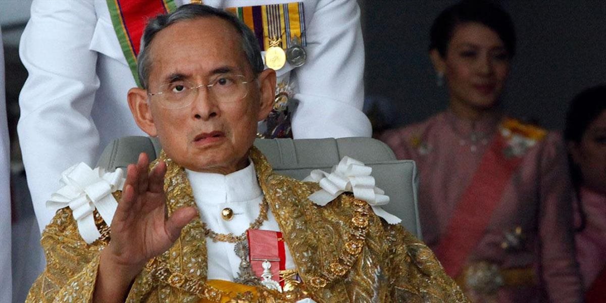 Thajsko oslavuje 70. výročie nástupu kráľa na trón
