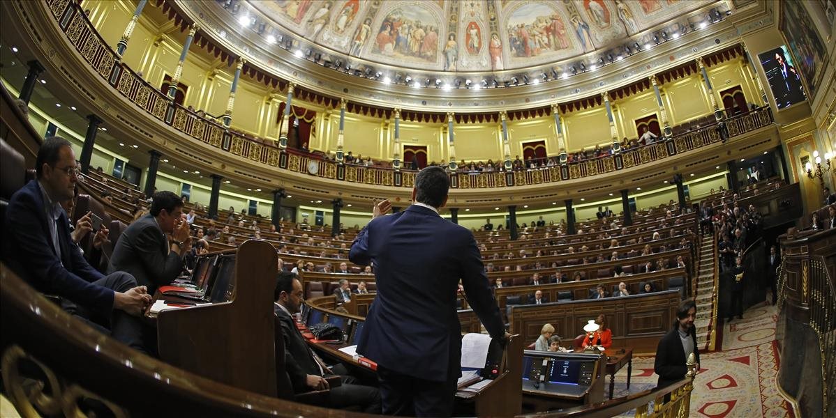 V Španielsku sa dnes začína kampaň pred predčasnými parlamentnými voľbami