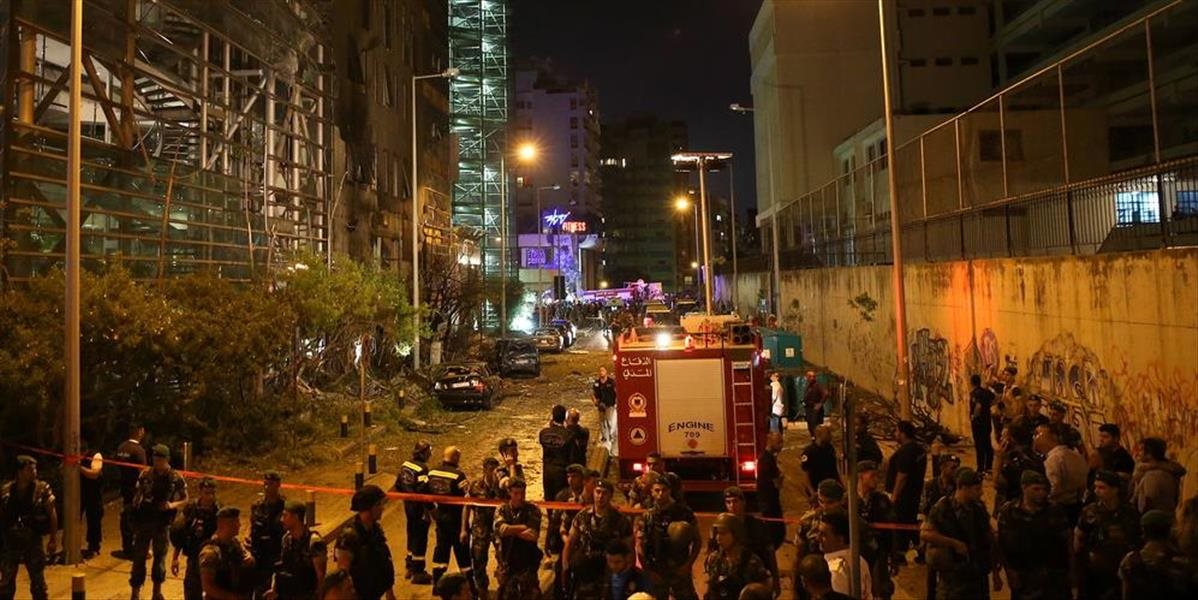 FOTO Silný výbuch otriasol jednou z hlavných bánk v Bejrúte