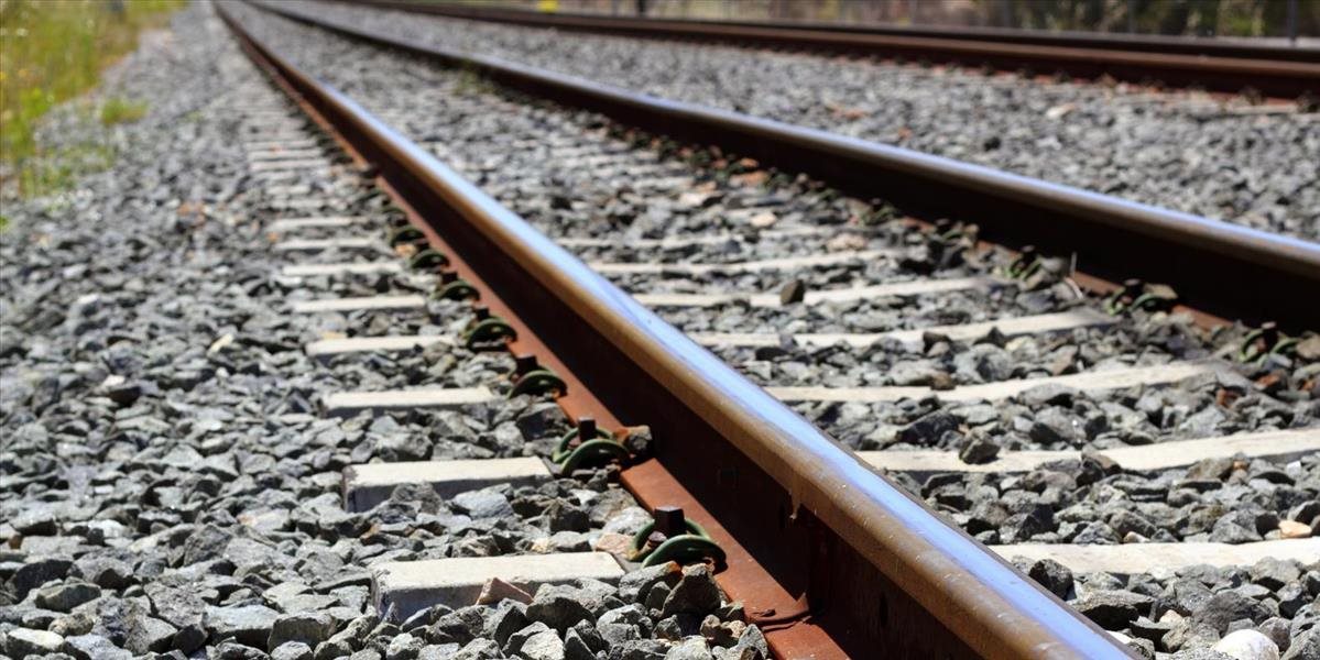 Zrážku s vlakom v Spišskej Novej Vsi neprežil 65-ročný muž