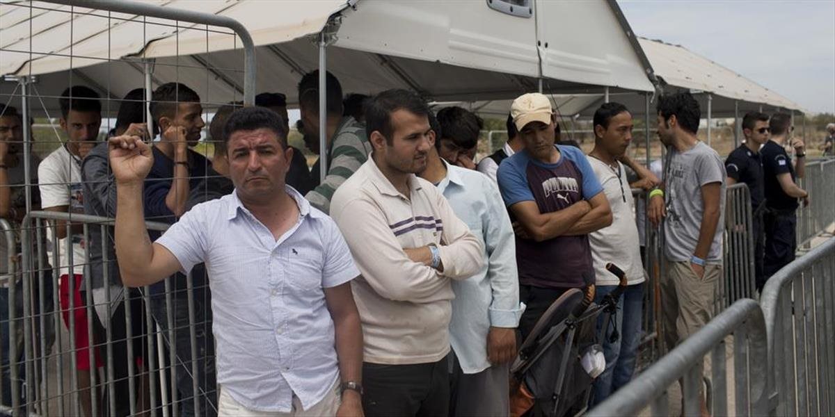 UNHCR korigoval odhadovaný počet utečencov, ktorí prídu do Európy cez Grécko