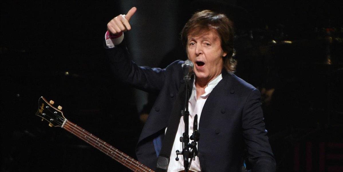 Paul McCartney si uctil pamiatku Henryho McCullougha