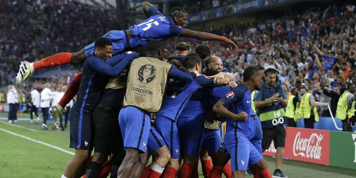 Francúzi zdolali Albáncov a sú v osemfinále