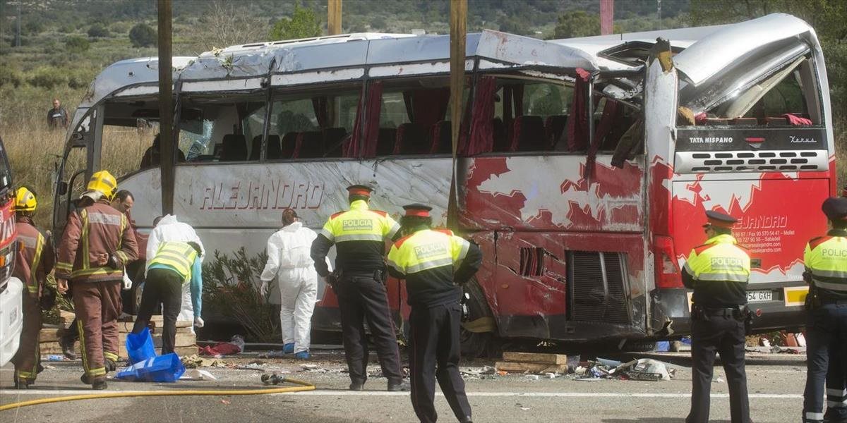 Pri havárii autobusu v Rumunsku zomreli štyri ľudia
