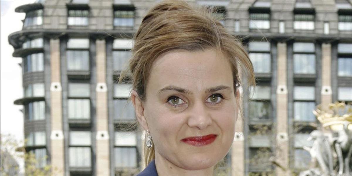 Britský parlament sa mimoriadne zíde, aby si uctil zavraždenú poslankyňu Jo Coxovú