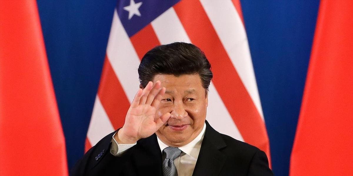 Čínsky prezident Si Ťin-pching pricestoval na návštevu Srbska