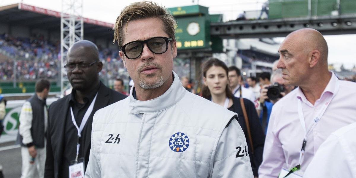 Brad Pitt v daždi odštartoval 84. ročník 24 hodín Le Mans