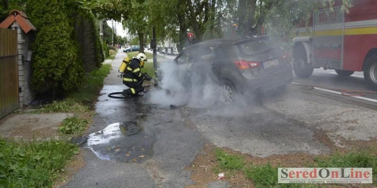 Novinárovi v Seredi podpálil auto: Dostal za to dvesto eur