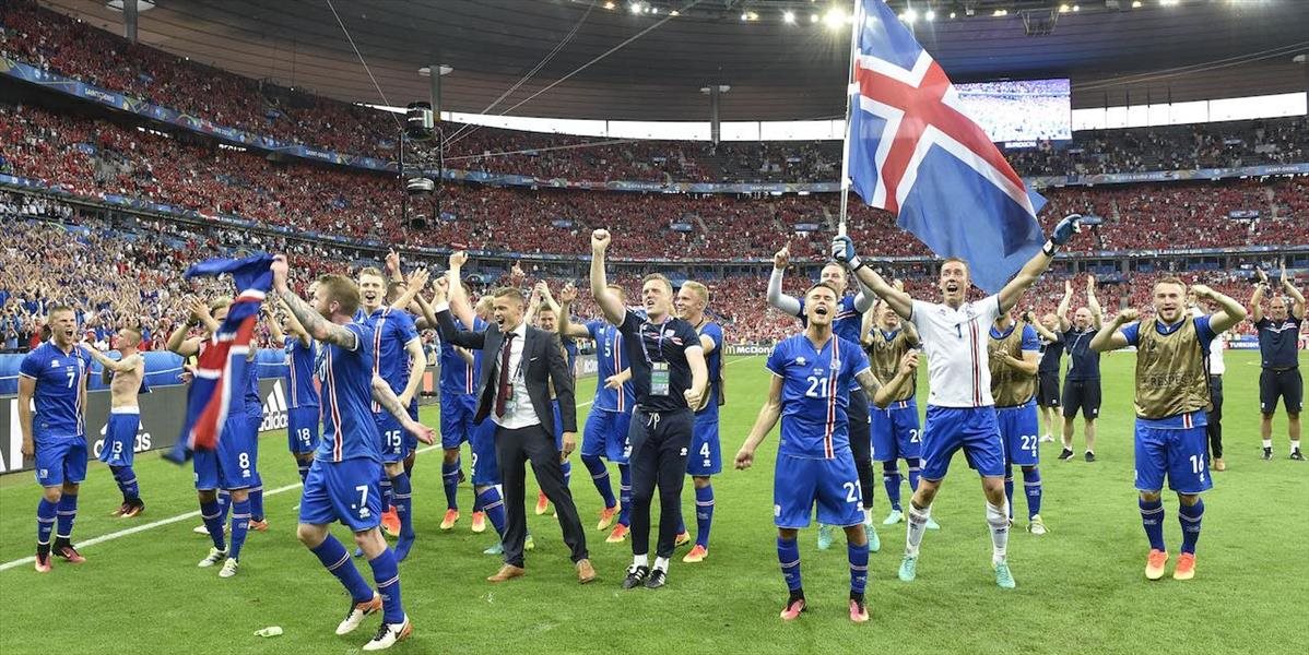 Island v osemfinále proti Anglicku, Rakúšania balia kufre