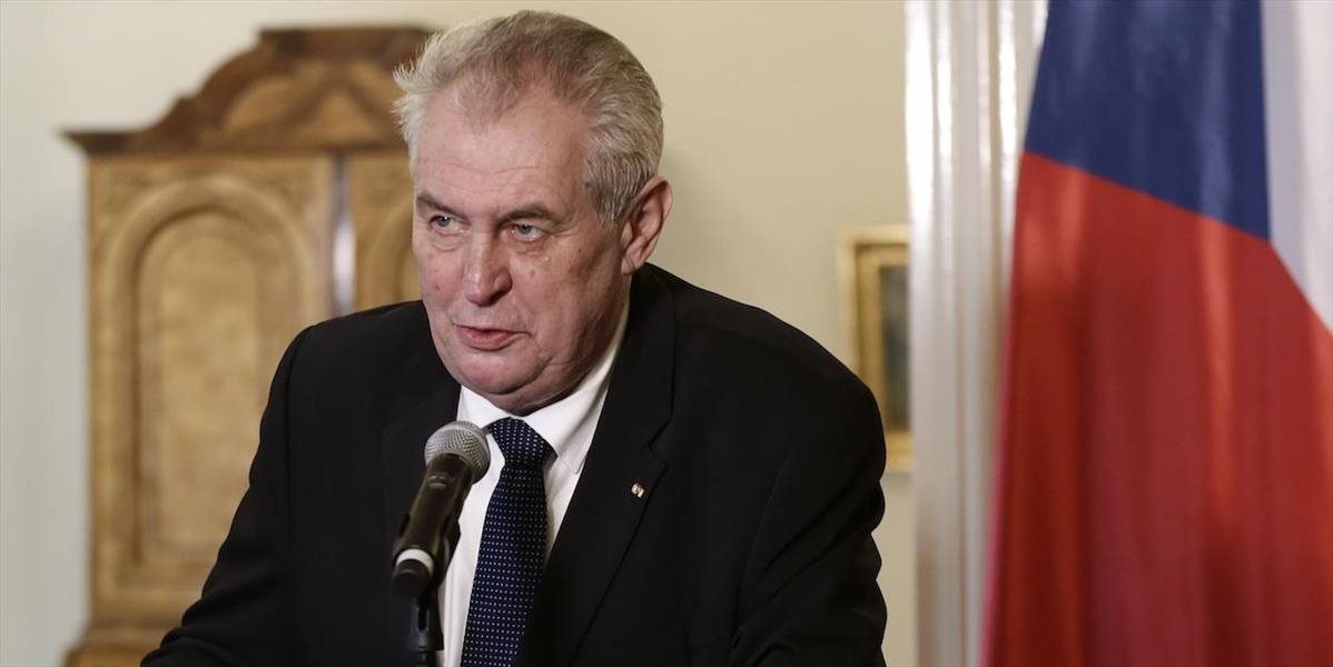 Prezident Zeman riešil spory okolo polície s ministrami financií i vnútra
