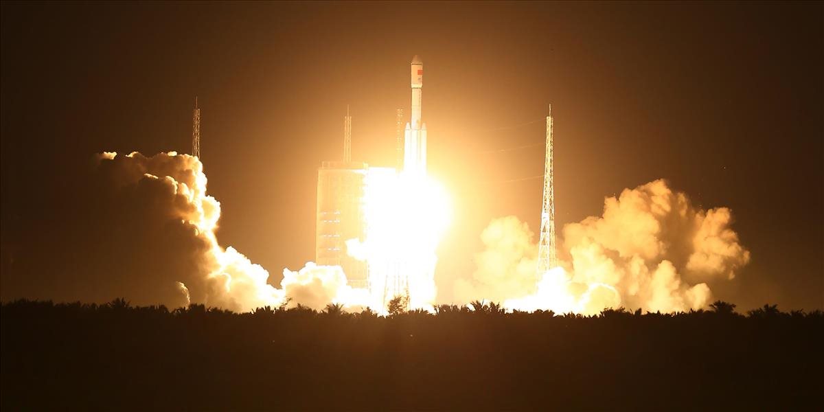 Čína inaugurovala nový kozmodróm úspešným štartom rakety Čchang-čeng 7