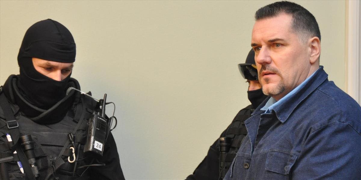 Súd schválil dohodu Mikuláša Černáka s prokurátorom v prípade vraždy Holuba