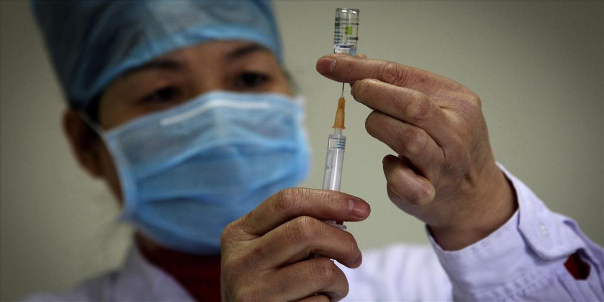 Indonézska polícia zadržala 15 osôb zapojených do výroby falošných vakcín