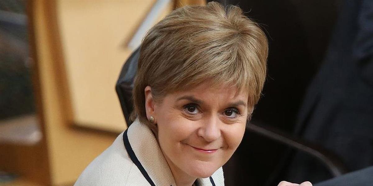 Škótska premiérka: Som bezvýhradne odhodlaná chrániť miesto Škótska v EÚ