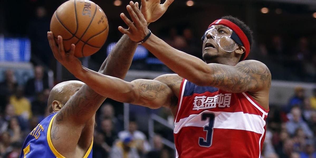 NBA: Viaceré hviezdy zostávajú vo svojich tímoch,zmluvy predĺžili Beal i DeRozan