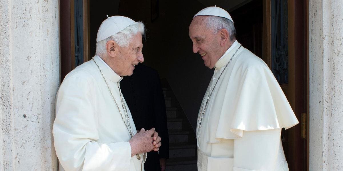 Pápež: Benedikt XVI. má stále jasnú myseľ a dobrú pamäť