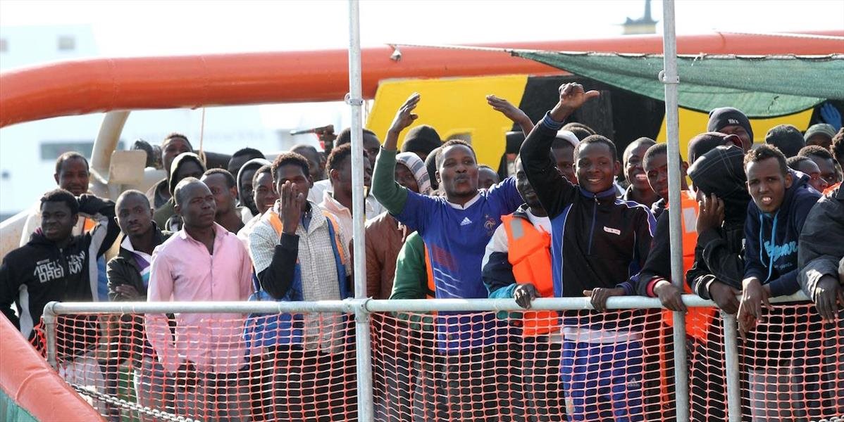 Migranti prichádzajú v húfoch: V Taliansku zachránili z mora ďalších 4500