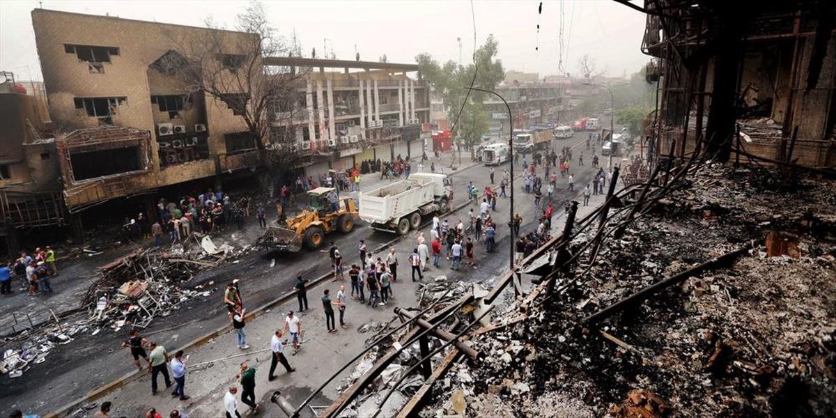 Počet obetí bombového útoku v Bagdadu stúpol na 250