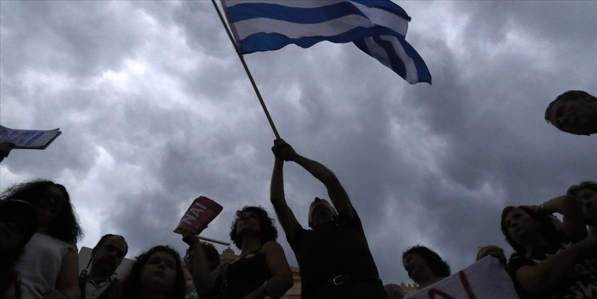 Tisíce demonštrantov protestovali v Aténach proti účasti Grécka na summite NATO
