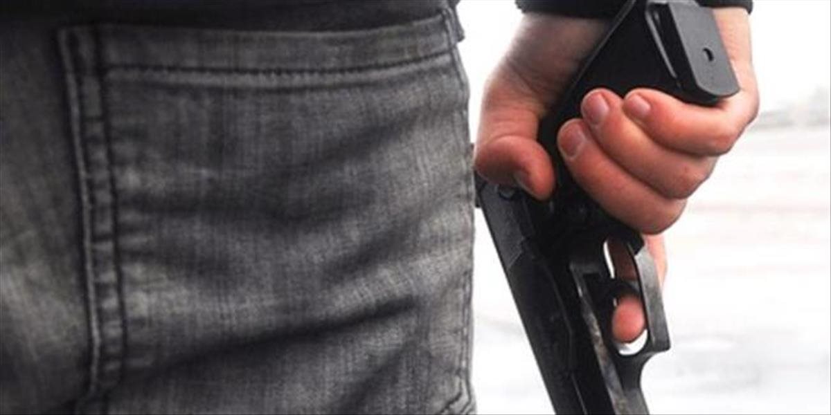 Odvážna predavačka v Malackách napadla ozbrojeného  lupiča železnou tyčou