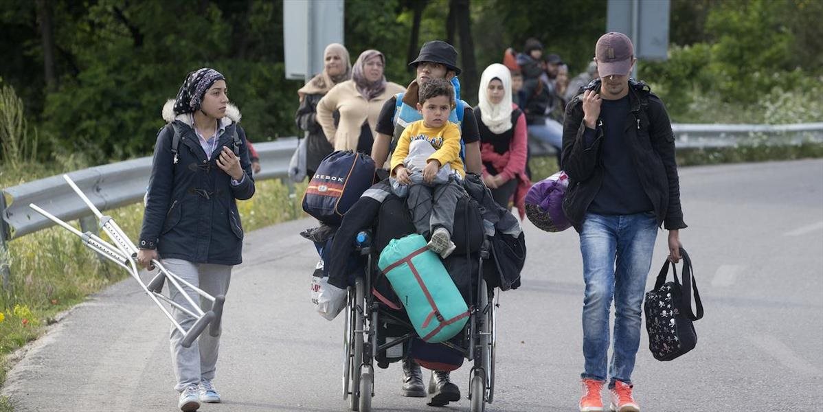 Prevádzač v Rakúsku po konflikte s utečencami ich prepašoval späť do Maďarska