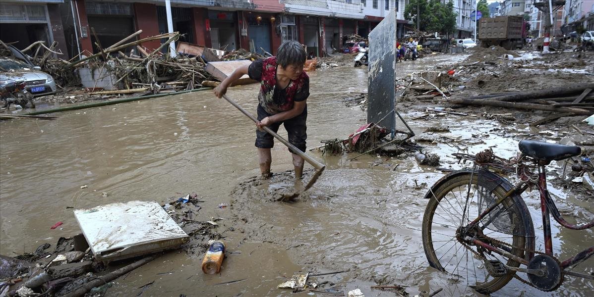 Tajfún Nepartak si v Číne vyžiadal najmenej šesť obetí a osem nezvestných