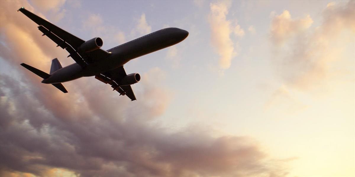 Pri meškaní či zrušení letu majú cestujúci nárok na kompenzácie