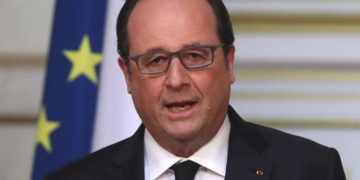 Hollande chce rokovať s Merkelovou a Renzim o brexite