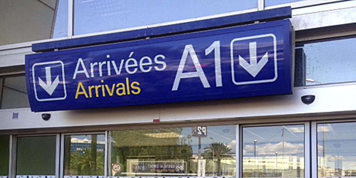 Letisko v Nice nakrátko evakuovali, našli podozrivú batožinu