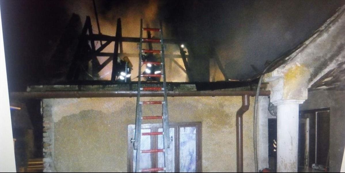 V Snine horela chatka, majiteľovi vznikla škoda 60-tisíc eur