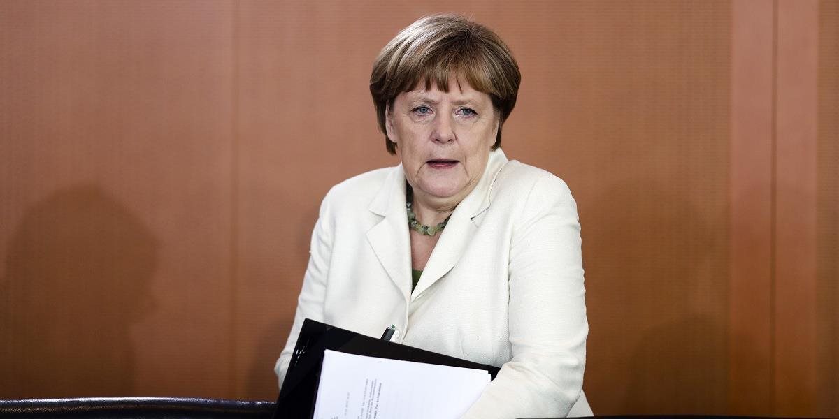 Merkelová odsúdila pokus o prevrat v Turecku, vyzvala na zachovanie demokracie
