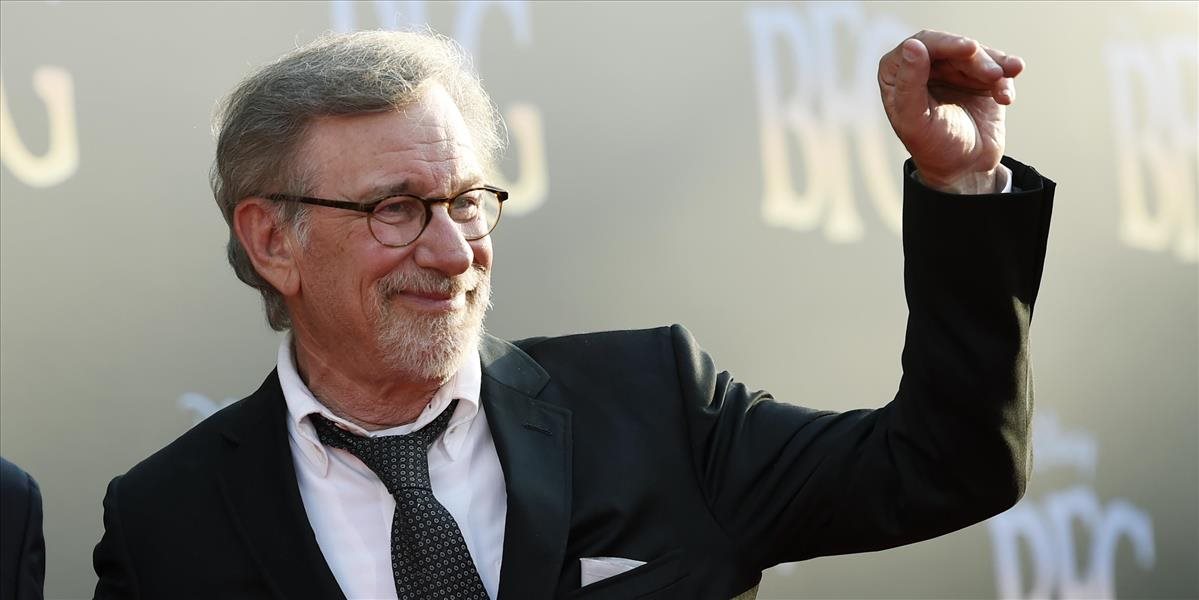 Steven Spielberg chcel režírovať bondovky, odmietli ho dvakrát