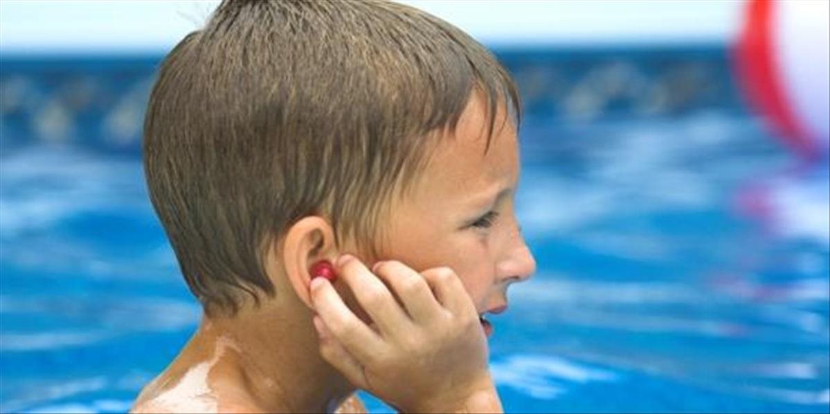 Uši treba po plávaní vysušiť, inak môže vzniknúť zápal