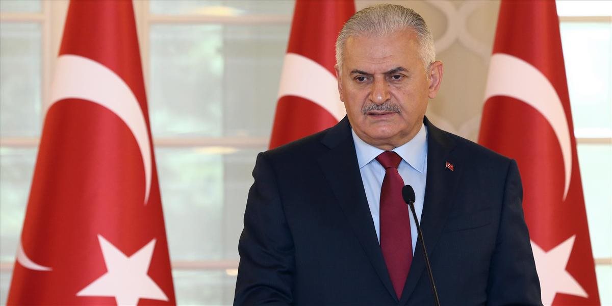 Turecký parlament v uznesení deklaruje spoločný postoj k pokusu o prevrat