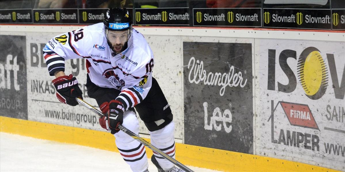 Po odchode z B. Bystrice sa o KHL pokúša v Rige aj Gillies