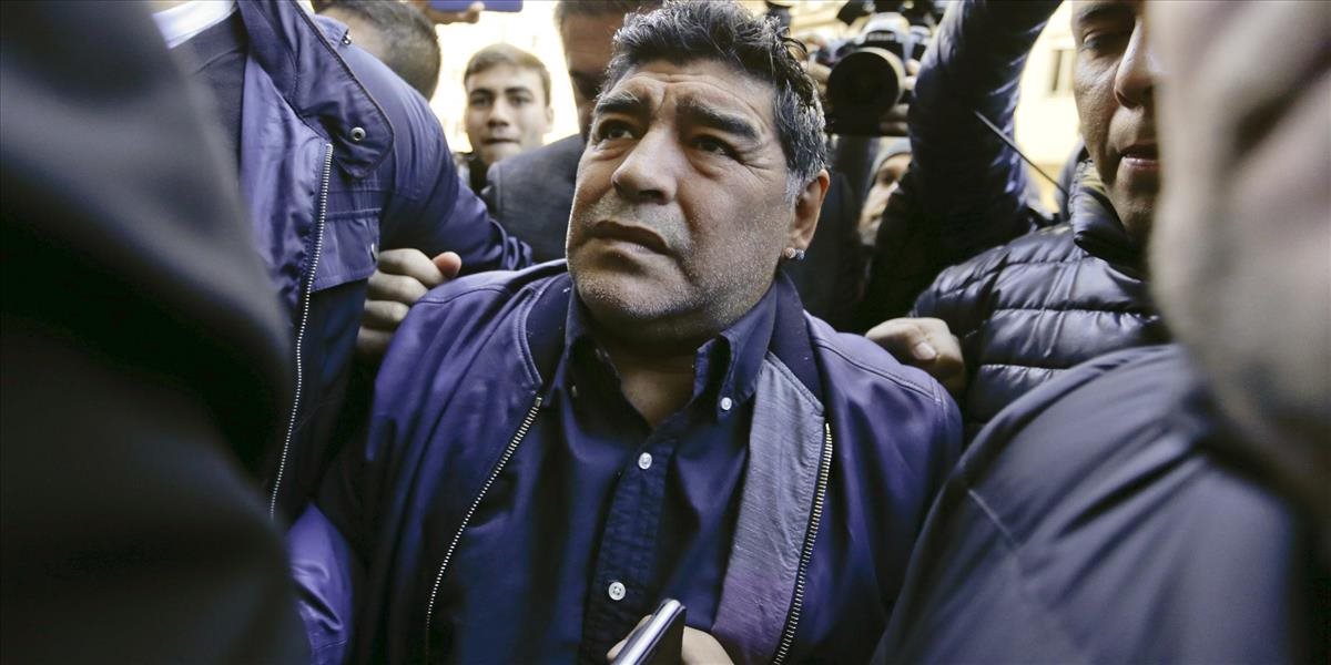 Maradona chce opäť viesť argentínsku reprezentáciu, tentoraz zadarmo