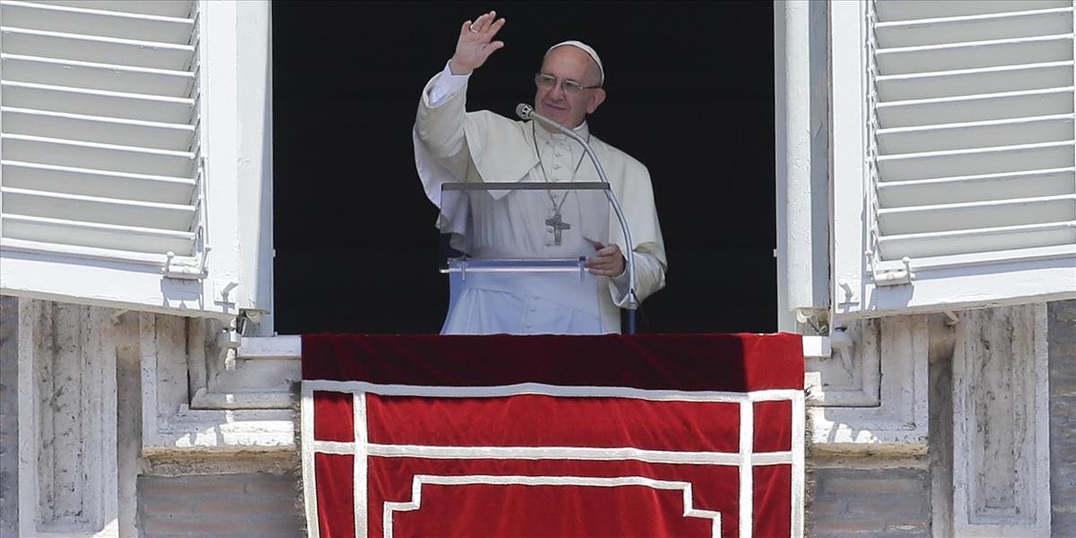 Vatikán schválil bezpečnostné opatrenia pre pápežovu omšu v Poľsku
