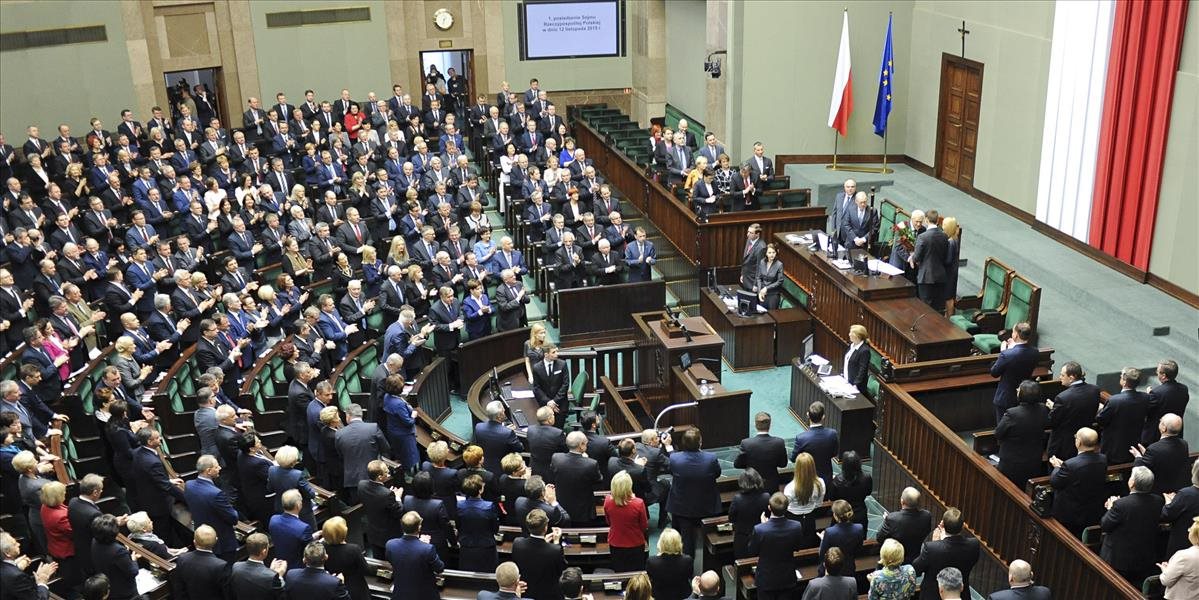 Poľský Sejm schválil rezolúciu o genocíde vo volynskej oblasti