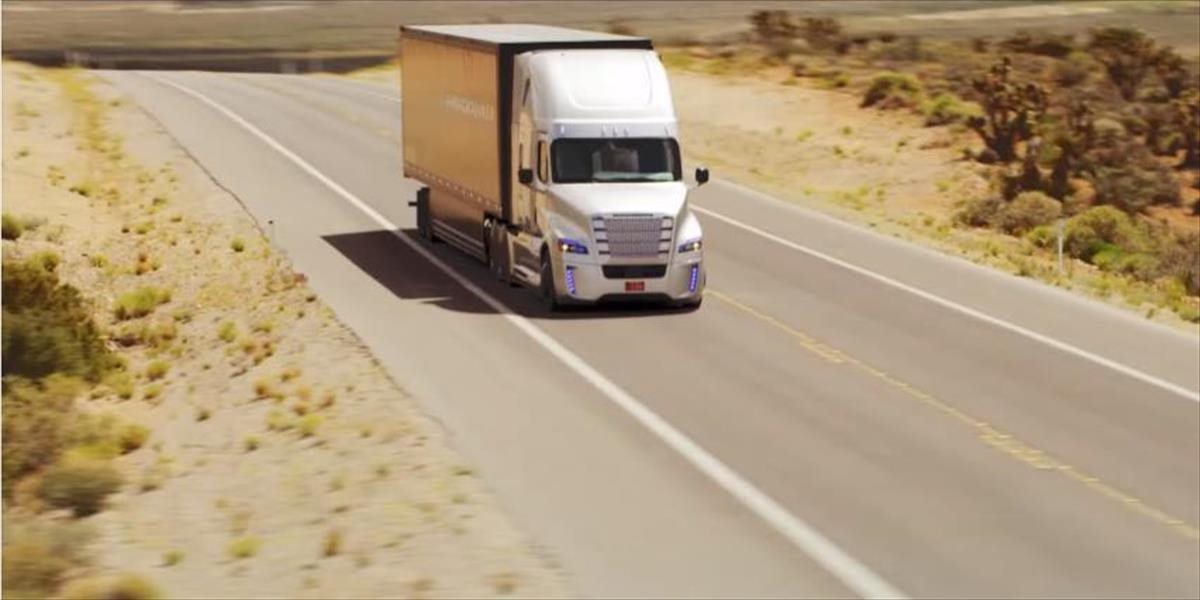Daimler intenzívne pracuje na autobusoch a kamiónoch bez šoférov, do 10 rokov plánuje sériovú výrobu