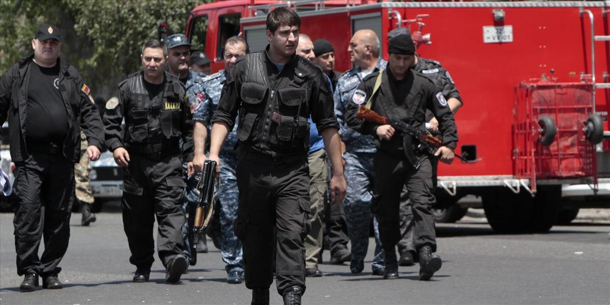 Ozbrojenci v Jerevane prepustili posledných rukojemníkov