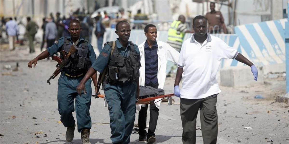Samovražedné útoky v Somálsku v Mogadiše si vyžiadali najmenej 12 životov