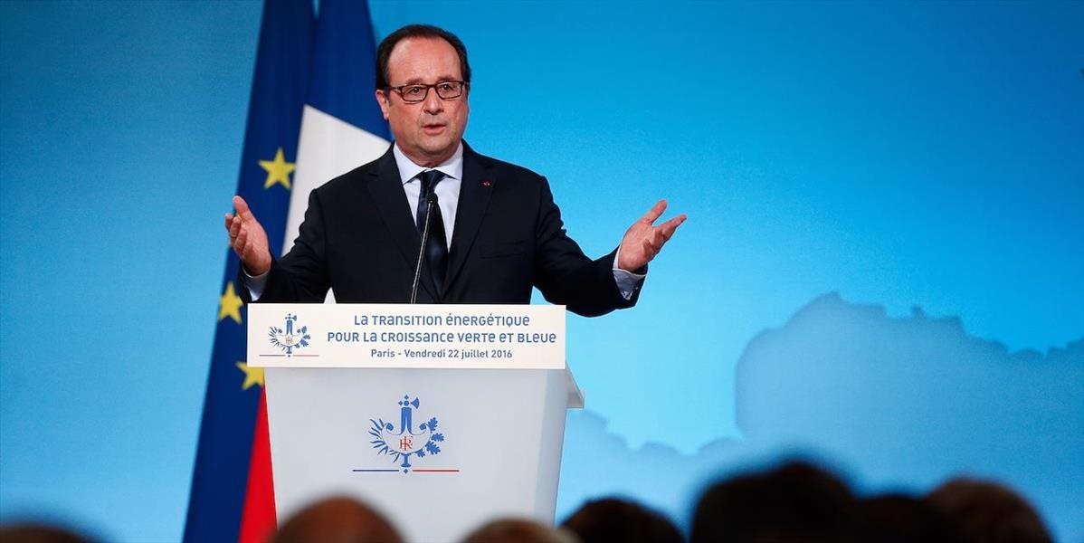 Hollande po útoku v kostole: Vo vojne proti terorizmu zvíťazime