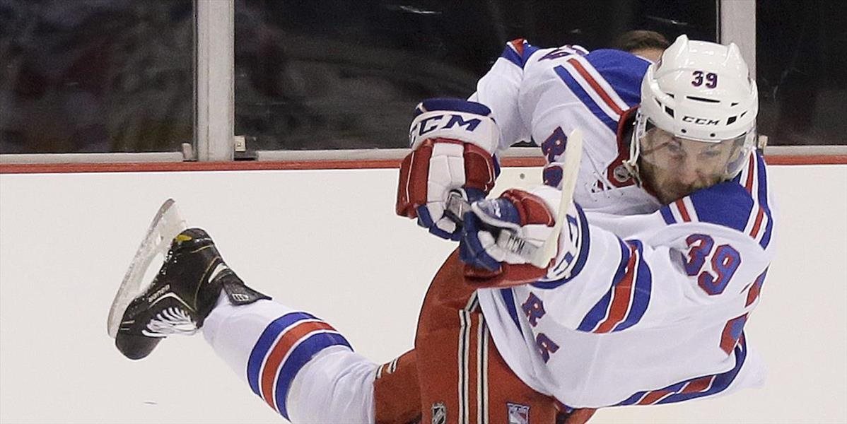 NHL: Hrivík podpísal zmluvu s NY Rangers