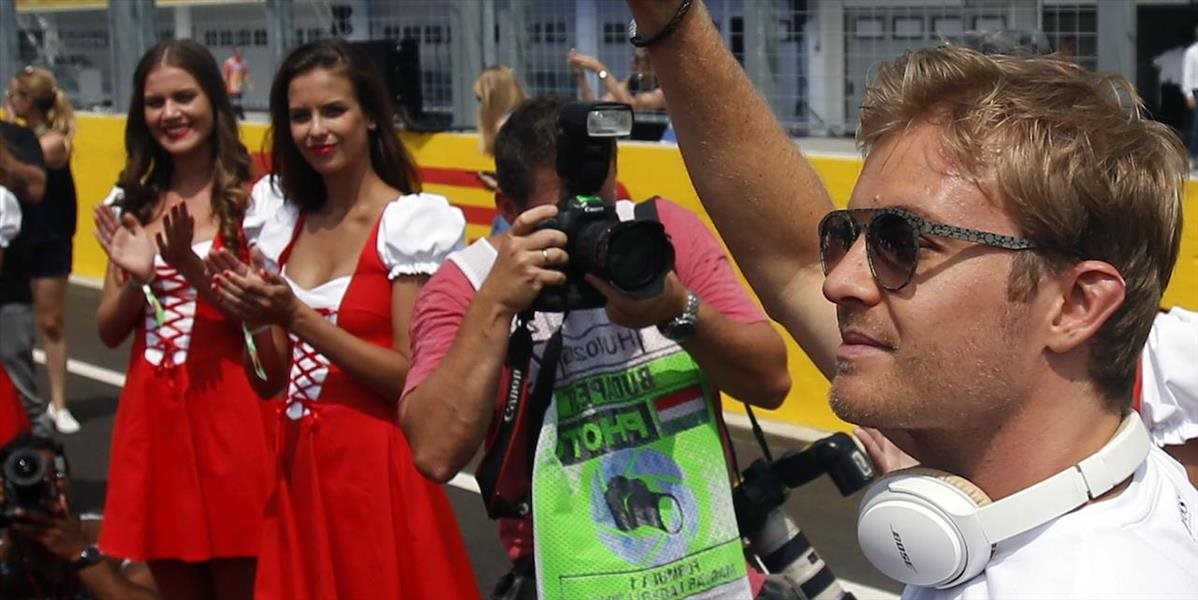 F1: Rosberg sa na domácej trati pokúsi zastaviť Hamiltona