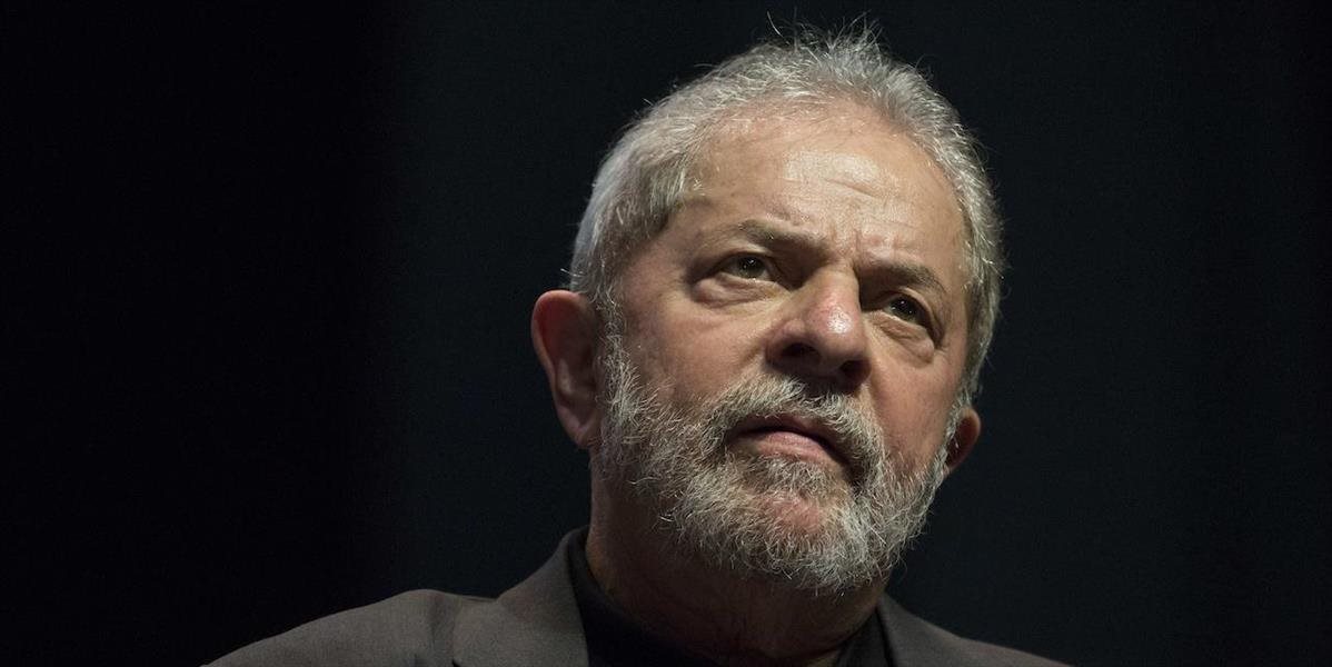 Brazílskeho exprezidenta Lulu budú súdiť za marenie vyšetrovania korupcie